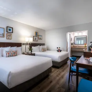 ** Hotel Alpine Near Convention Center And The Park United States