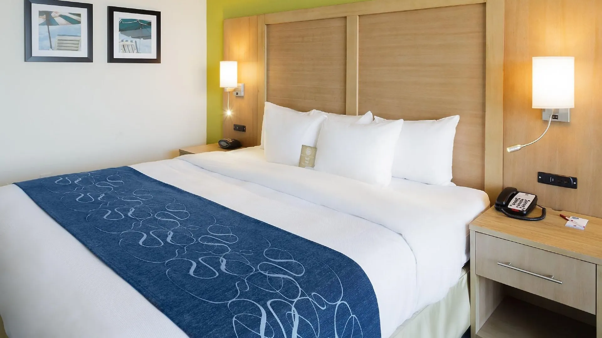 Comfort Suites Beachfront Virginia Beach 2*,